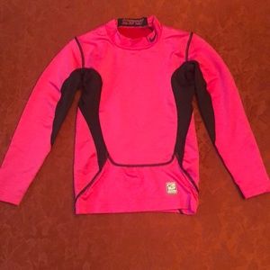 Athletic long sleeved top